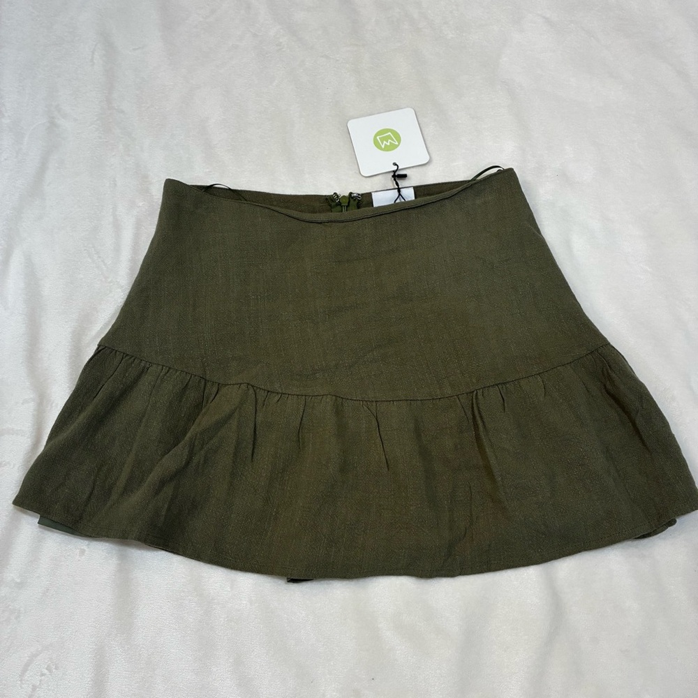 Sky to Moon Olive Green Ruffle Mini Skirt Size Small Boho Summer Festival NWT